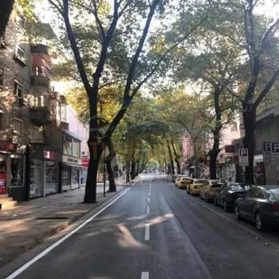 Disponojme Ambient per shitje ne Myslym Shyr