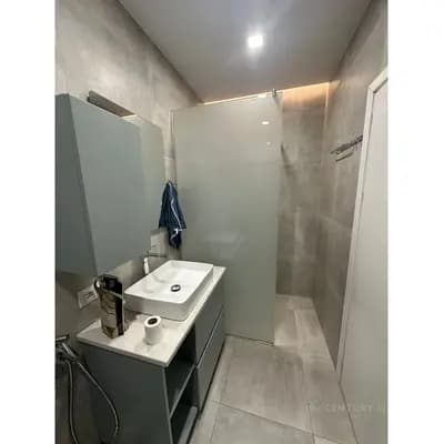 APARTAMENT ME QIRA 1+1 TEK KOMUNA E PARISIT!